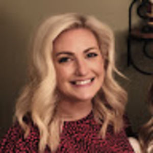 Meet your Posher, Abbey